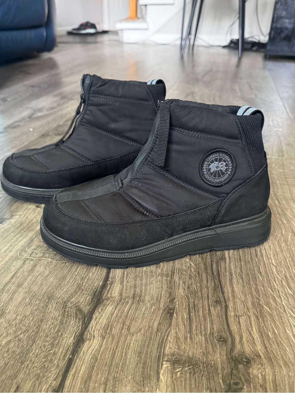 Canada Goose Cypress Puffer Boots - Picture 3 of 12
